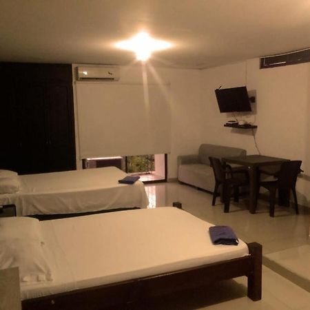 Apartahotel C&C 卡利 外观 照片